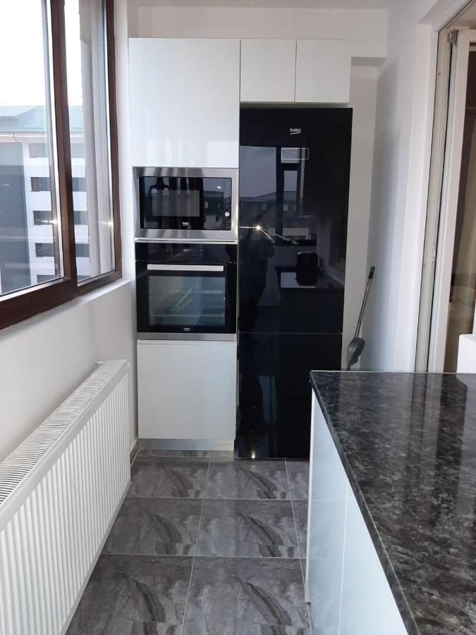 Luxury Daniel Apartament Residence Militari Rosu Exterior photo